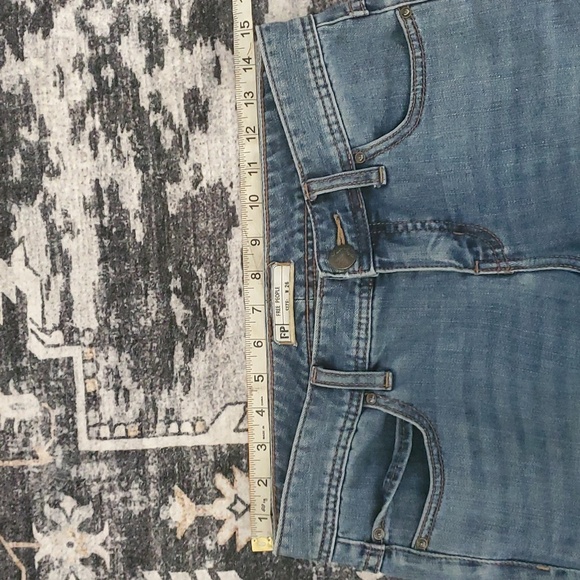 Free People Jeans sz 26 - Picture 4 of 6